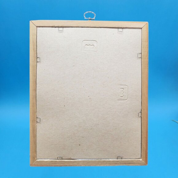 Vintage Red Roses Crewel Embroidery Art Gold Beaded Frame Floral Wall Decor - Picture 10 of 11